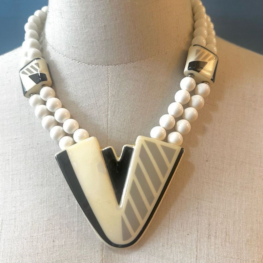 White black and cream ceramic vintage double stranded pendant necklace